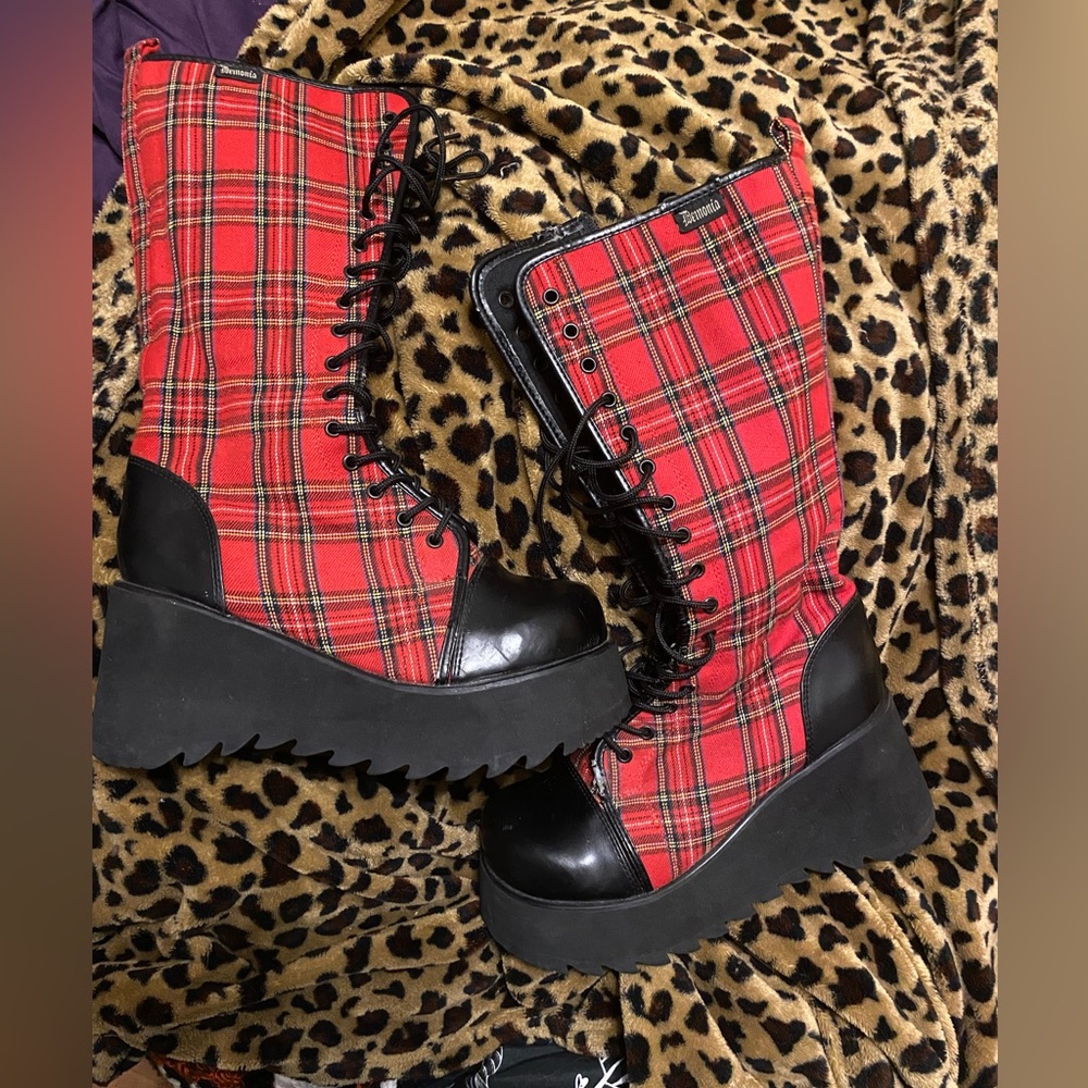 Demonia Red Plaid Platform Boots *Vintage*